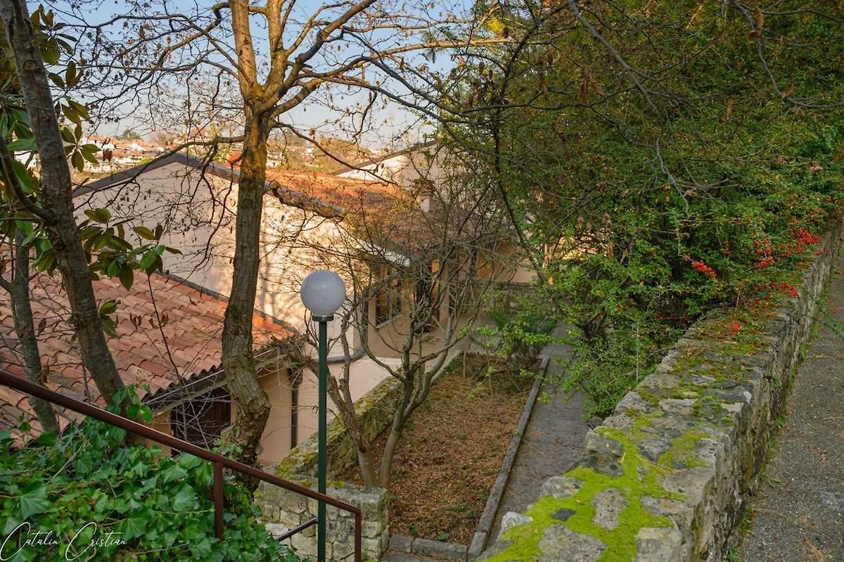 Casa Delle Magnolie Apartment Pedemonte